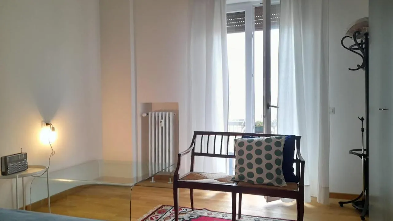 Books Apartament Rimini Apartment