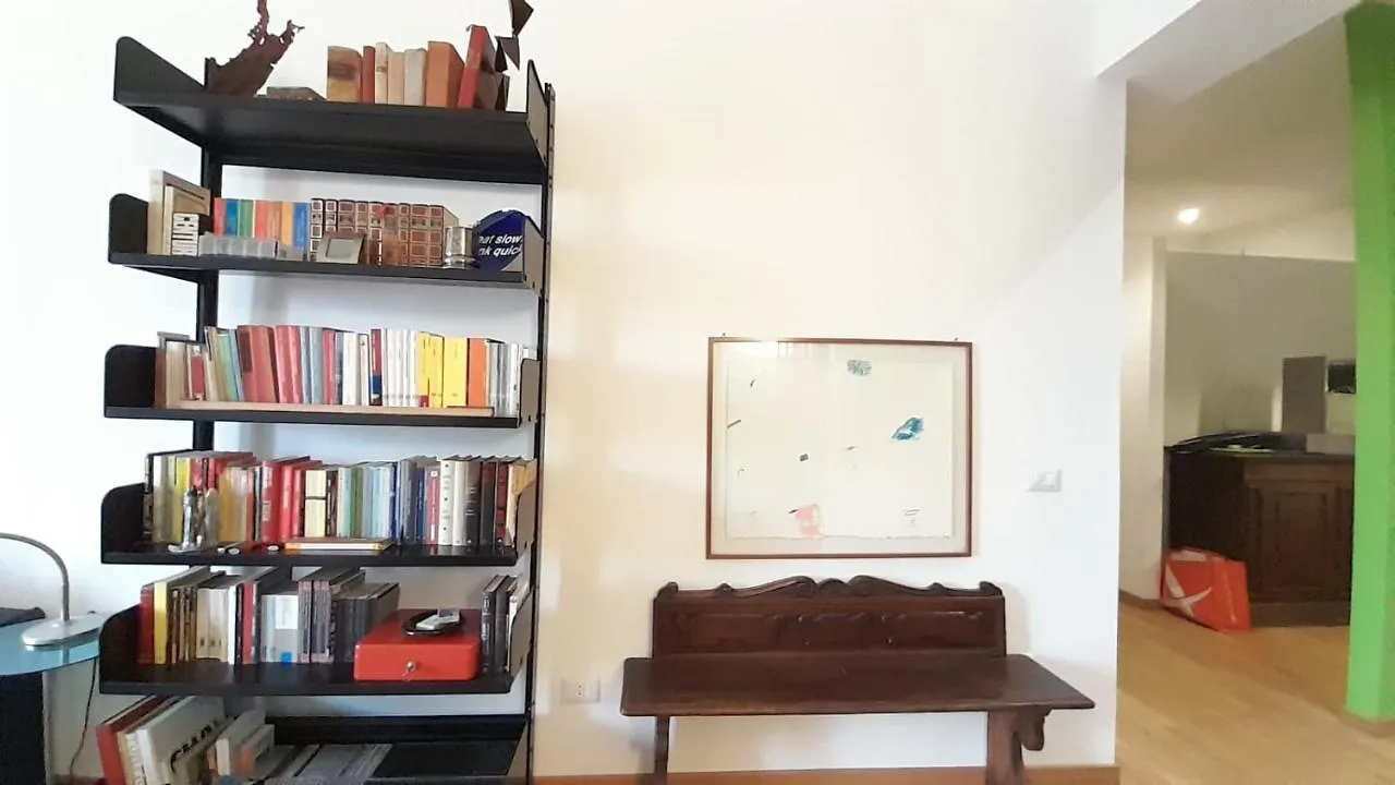 Books Apartament Rimini Apartment