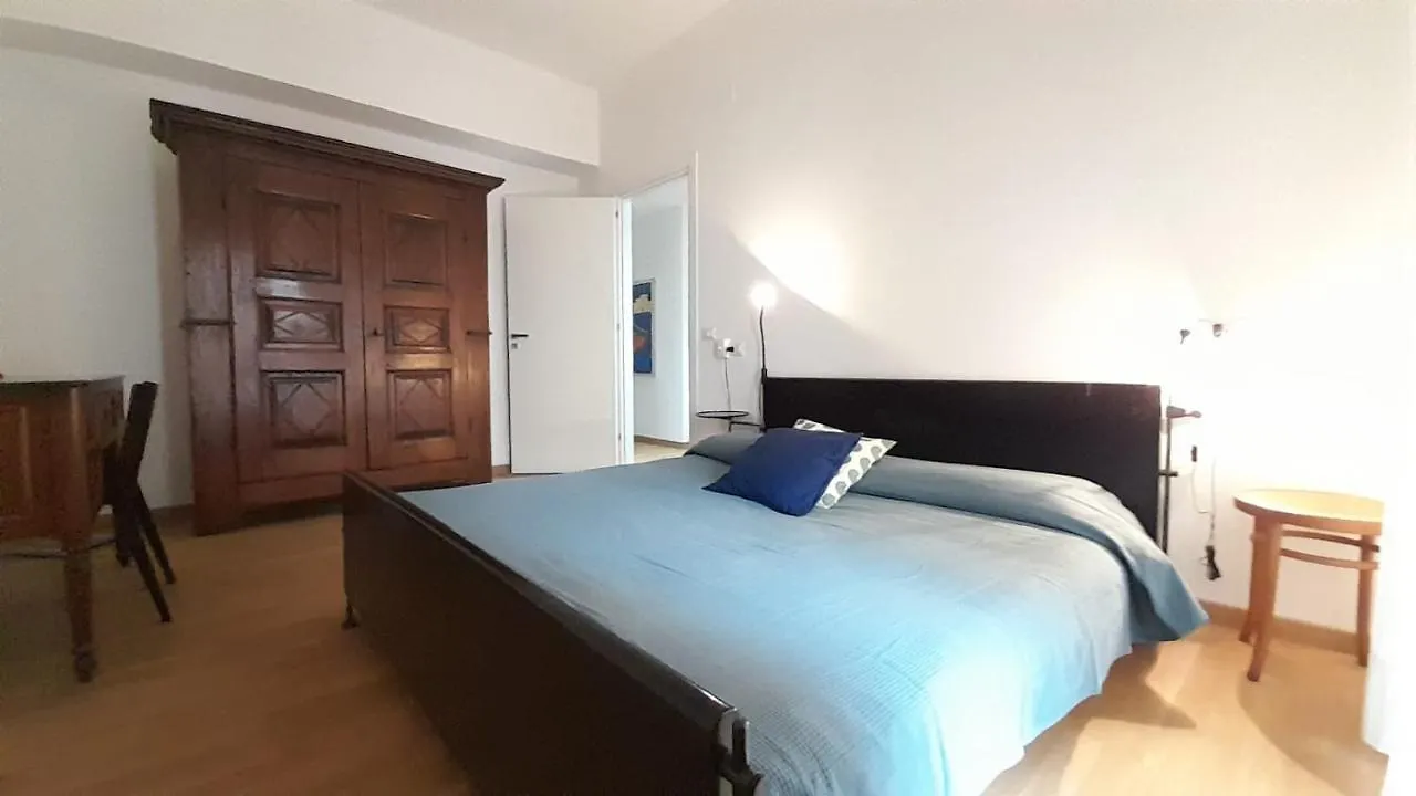 Books Apartament Rimini Apartment